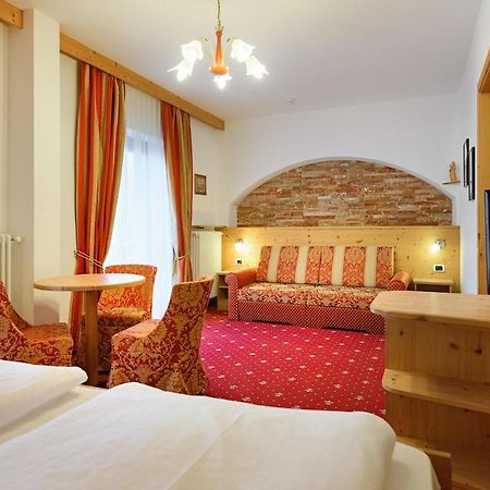 Hotel Ronce Ορτιζέι Εξωτερικό φωτογραφία