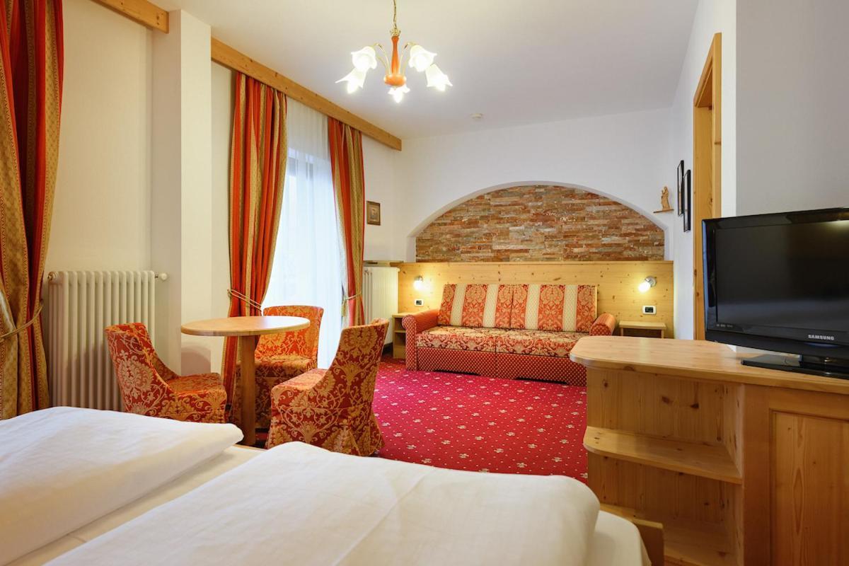 Hotel Ronce Ορτιζέι Εξωτερικό φωτογραφία