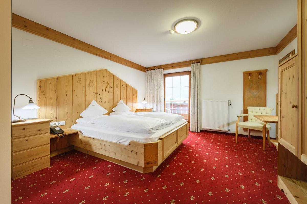 Hotel Ronce Ορτιζέι Εξωτερικό φωτογραφία