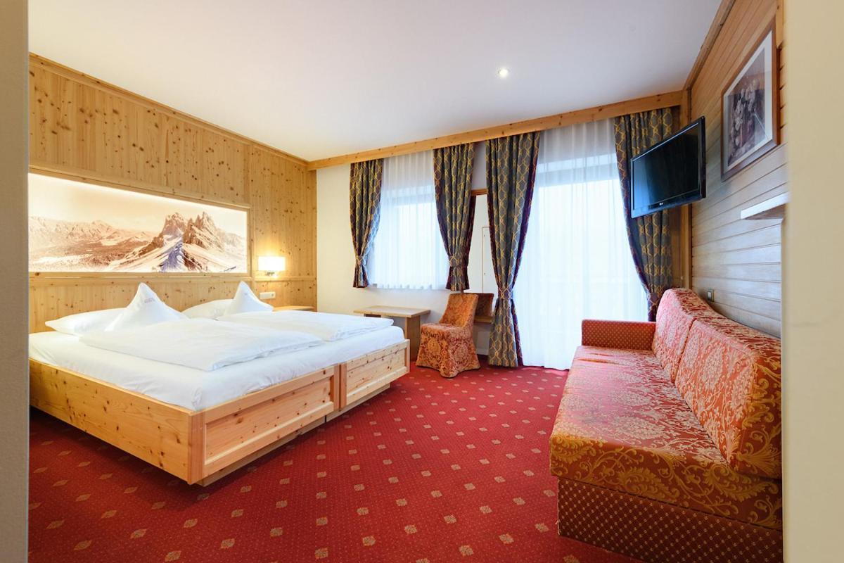 Hotel Ronce Ορτιζέι Εξωτερικό φωτογραφία